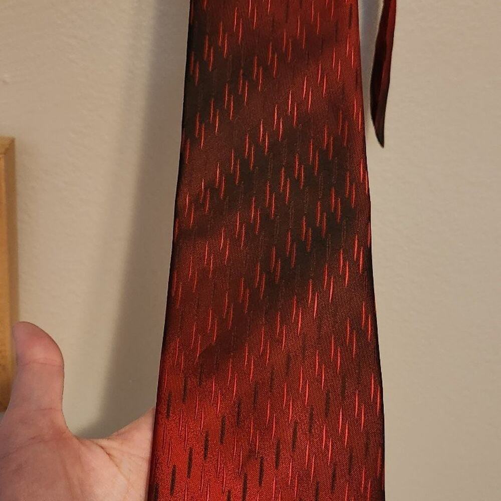 David Taylor shiny red tie perfect for Christmas to work or a wedding or prom